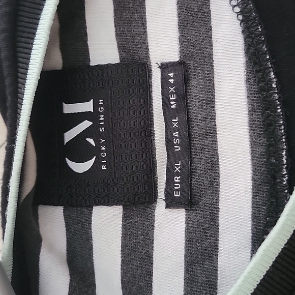 Ricky Singh tee - Picture 4 of 4